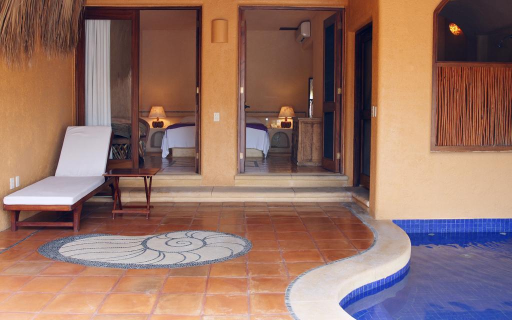 Hotel Casa Don Francisco Ixtapa  Exterior foto