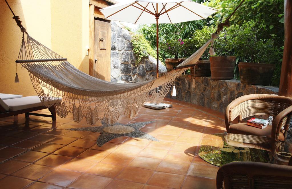 Hotel Casa Don Francisco Ixtapa  Exterior foto