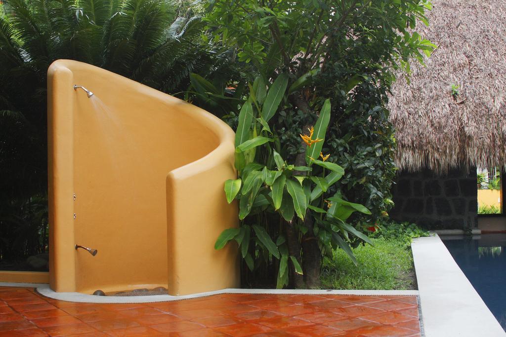 Hotel Casa Don Francisco Ixtapa  Exterior foto